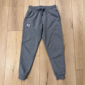 Under Armour Fleece Joggers size L.